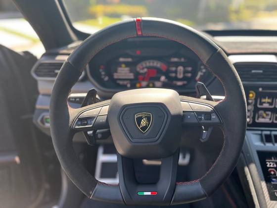 LAMBORGHINI URUS 4.0 V8 TURBO GASOLINA PERFORMANTE AUTOMÁTICO